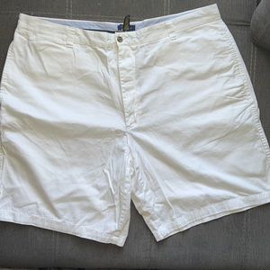 Club Room Shorts - White - Size 42